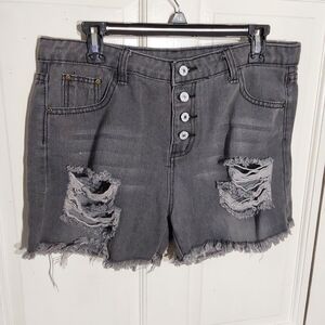 🍁Gray Distressed Denim Women Shorts